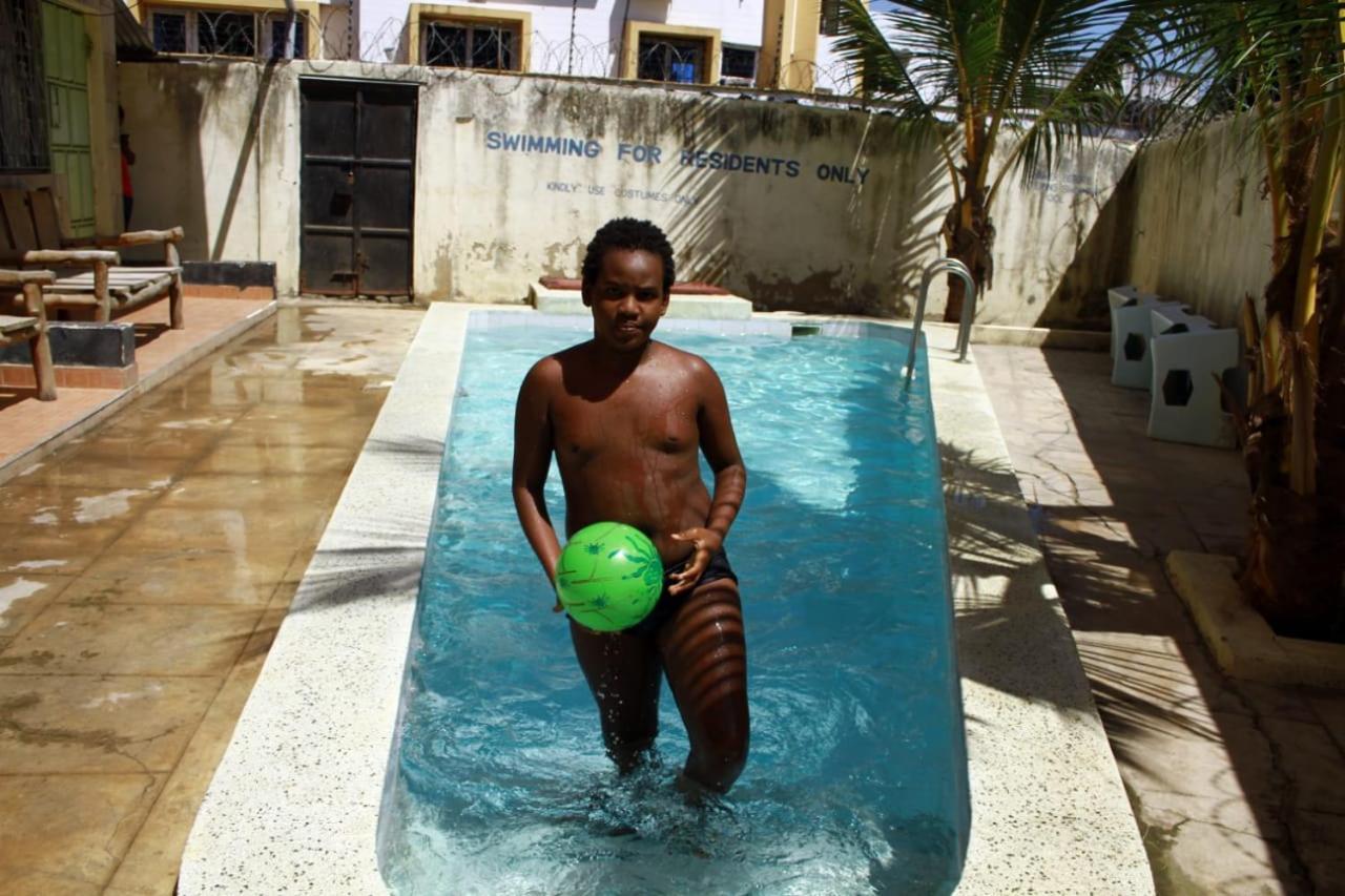 Lecoso Apartments Mombasa Exteriör bild